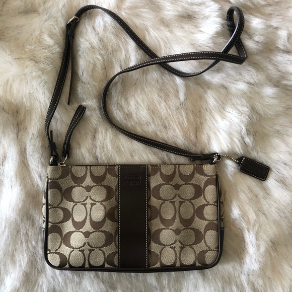 Coach Signature C Crossbody Bag - Picture 2 of 7